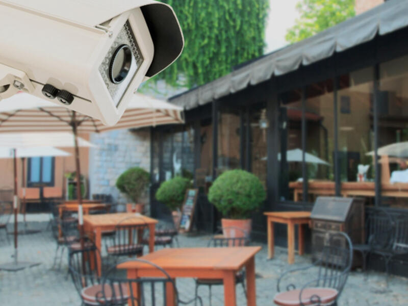 Restaurant Purse Theft - Tips and Tools to Prevent Purse Theft in  Restaurants